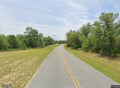 Country Club Blvd, Chipley, FL 32428