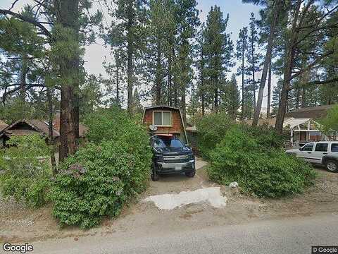 W Country Club Blvd, Big Bear City, CA 92314