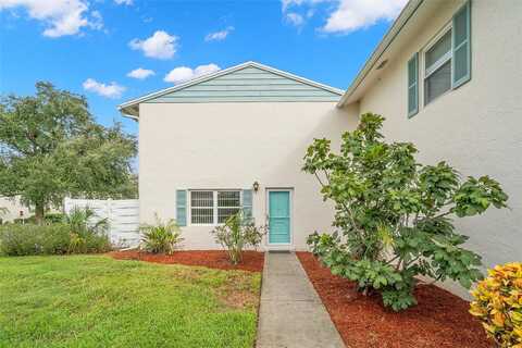 38Th Way S, Saint Petersburg, FL 33711