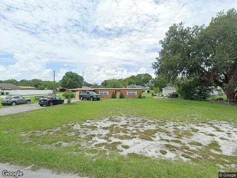 Hurst Rd # E, Auburndale, FL 33823