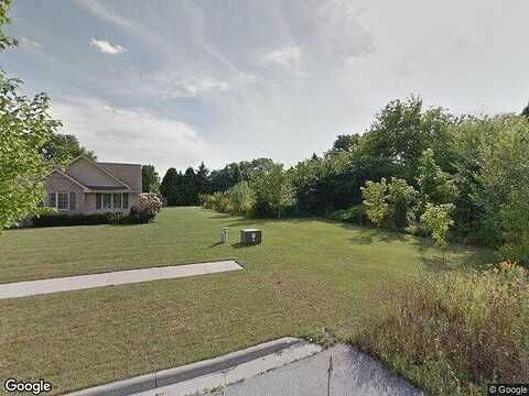 Oliver Ln, Green Bay, WI 54303