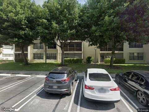 S Cypress Bend, Pompano Beach, FL 33069