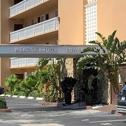 Ne 14Th Avenue, Hallandale Beach, FL 33009
