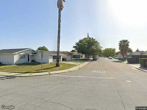 Locust Road #F1, Tracy, CA 95304