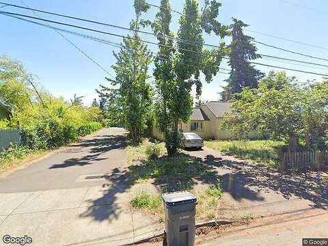 35Th St, Springfield, OR 97478