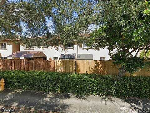 Nw 74Th Ave, Hialeah, FL 33015
