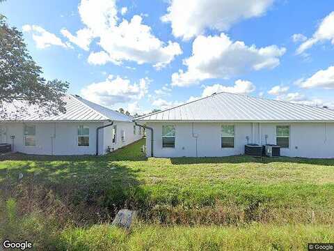 Village Cir # Villa, Labelle, FL 33935