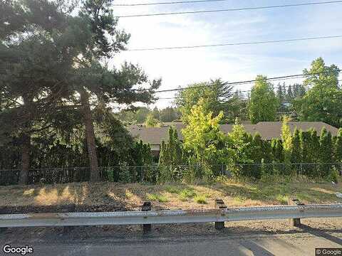 Sw Crown Dr, King City, OR 97224