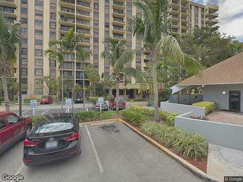 Ne 123 St, North Miami, FL 33161