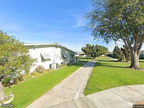 Skokie Rd # M4-89J, Seal Beach, CA 90740