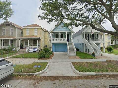 26Th Rear St, Galveston, TX 77550