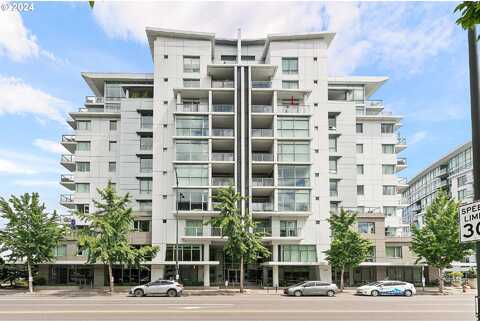 Nw Naito Pkwy, Portland, OR 97209