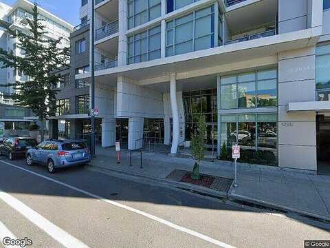 Nw Naito Pkwy, Portland, OR 97209