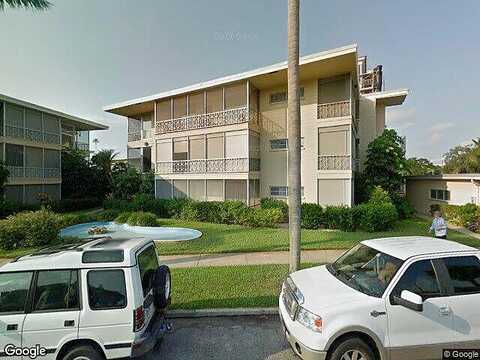 N Shore Drive Ne, Saint Petersburg, FL 33701