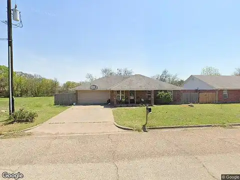 Hooks St, Waco, TX 76705