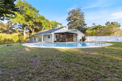 W 7 Rivers Drive, Crystal River, FL 34429