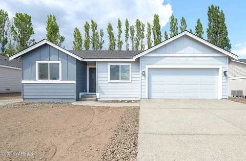 Chinook Winds Ln, Tieton, WA 98947