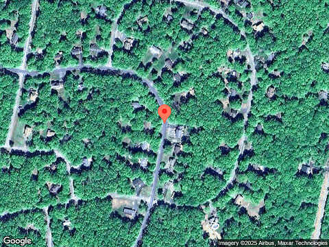 W Pine Ridge Drive, Bushkill, PA 18324