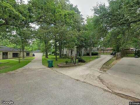 Holly Court, Conroe, TX 77301