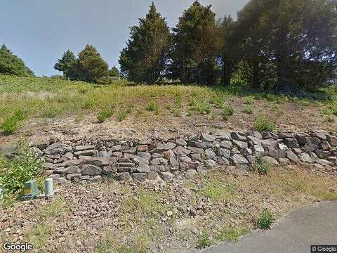 Mulberry, Lincoln City, OR 97367