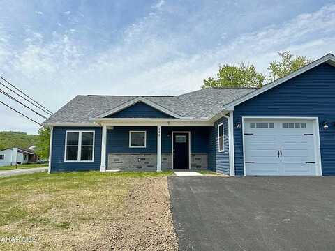 Red Tail Circle, Duncansville, PA 16635