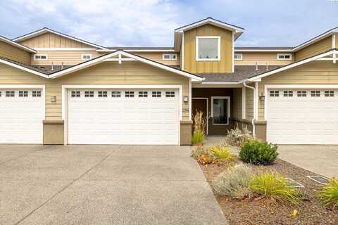 River Haven Ct, Richland, WA 99354