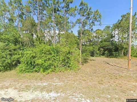 Fullerton Ave S, Labelle, FL 33935