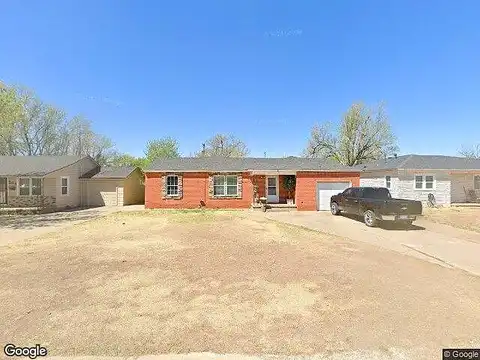 Powell Avenue Dumas Tx 79029-4624 Ave, Dumas, TX 79029