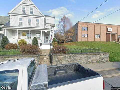 W Shawnee Ave, Plymouth, PA 18651