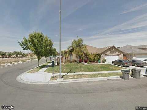 W Dylan Avenue, Kerman, CA 93630