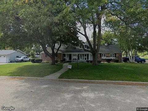 Pleasant, ELKHORN, WI 53121