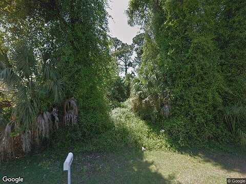 Mccrory St, North Port, FL 34286