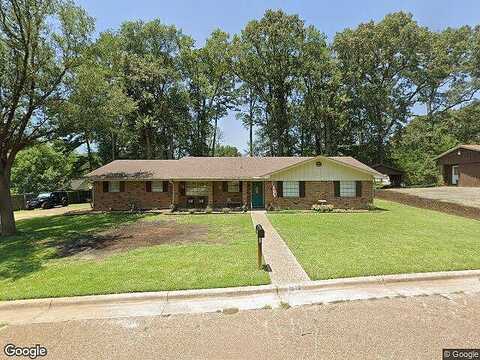 Camellia St, Gilmer, TX 75644