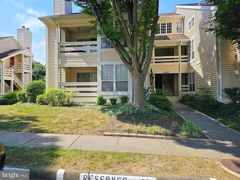 Hazeltine Court, Alexandria, VA 22312