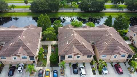 Via Piedra Circle, Sarasota, FL 34233