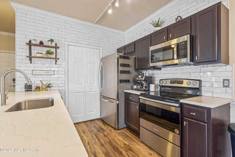 Old Village Center Circle, Saint Augustine, FL 32084