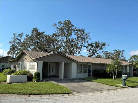 Glendale Circle E, Sarasota, FL 34232