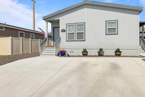 Road 84, 104C, Pasco, WA 99301