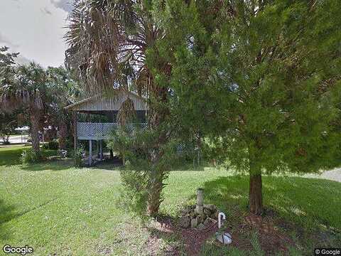 Se 241St St, Suwannee, FL 32692