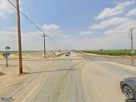 Comanche Dr, Arvin, CA 93203