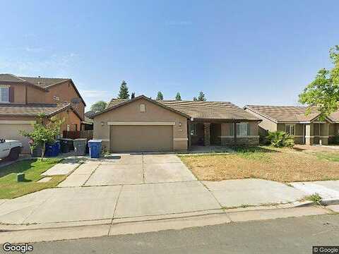 Pine, FRESNO, CA 93722