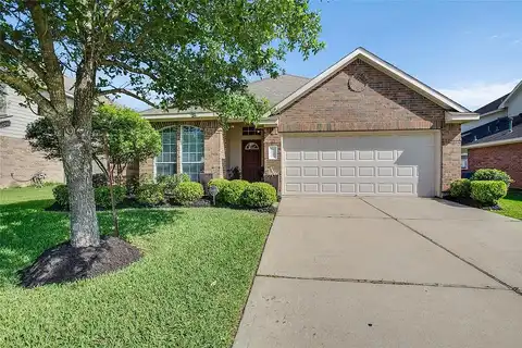 Village Grove, PEARLAND, TX 77581