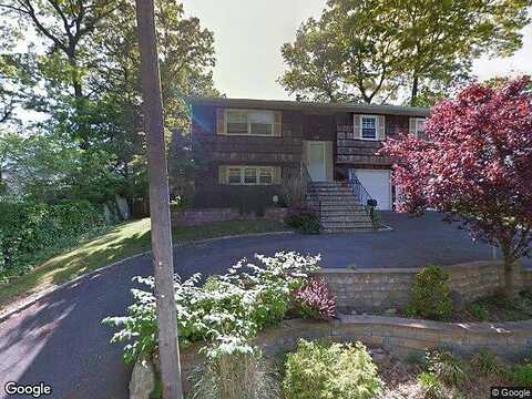 6Th, RONKONKOMA, NY 11779