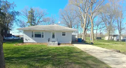 North, MAZON, IL 60444