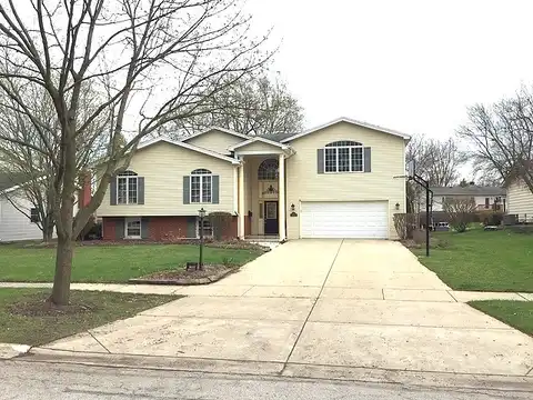 Tamarack, DARIEN, IL 60561