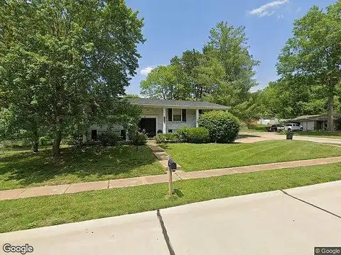 Villaview, MANCHESTER, MO 63021