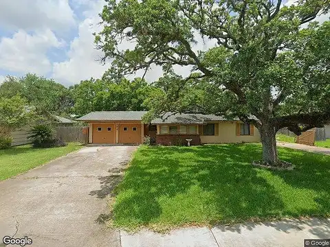 Pin Oak, LAKE JACKSON, TX 77566