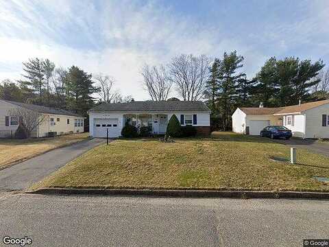 Edgebrook, TOMS RIVER, NJ 08757