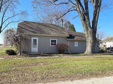 Adams St, Martinton, IL 60951