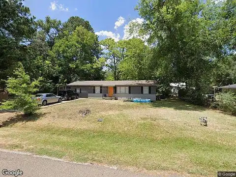 Sarah, LONGVIEW, TX 75604